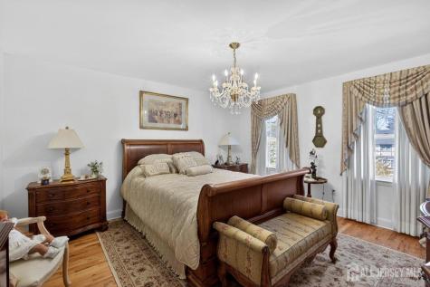 15 Cherokee Road East Brunswick NJ 08816
