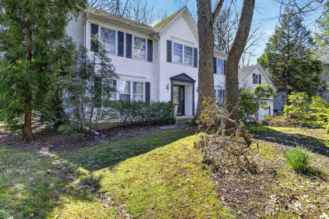 15 Cherokee Road East Brunswick NJ 08816