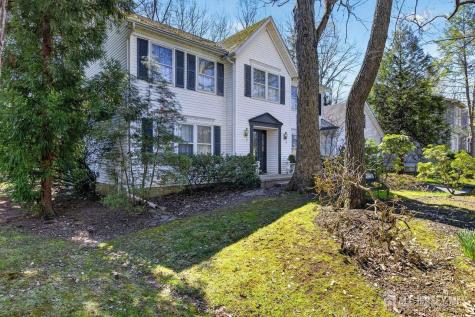 15 Cherokee Road East Brunswick NJ 08816