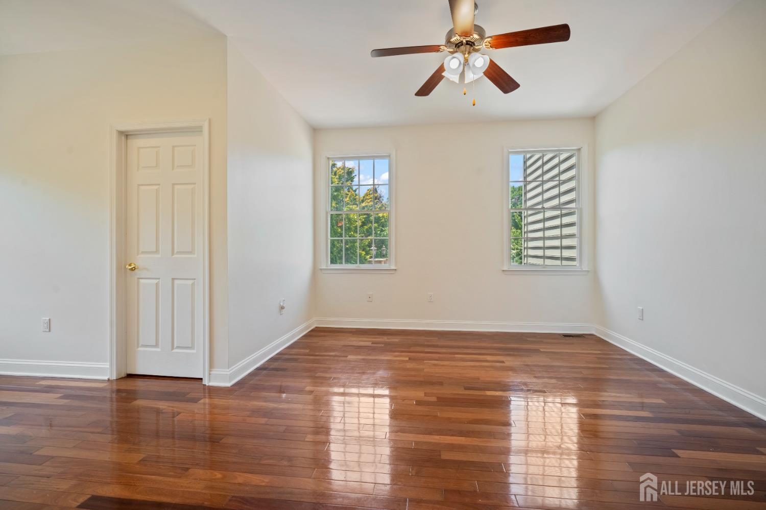 5 Blue Diamond Hill Court East Brunswick NJ 08816