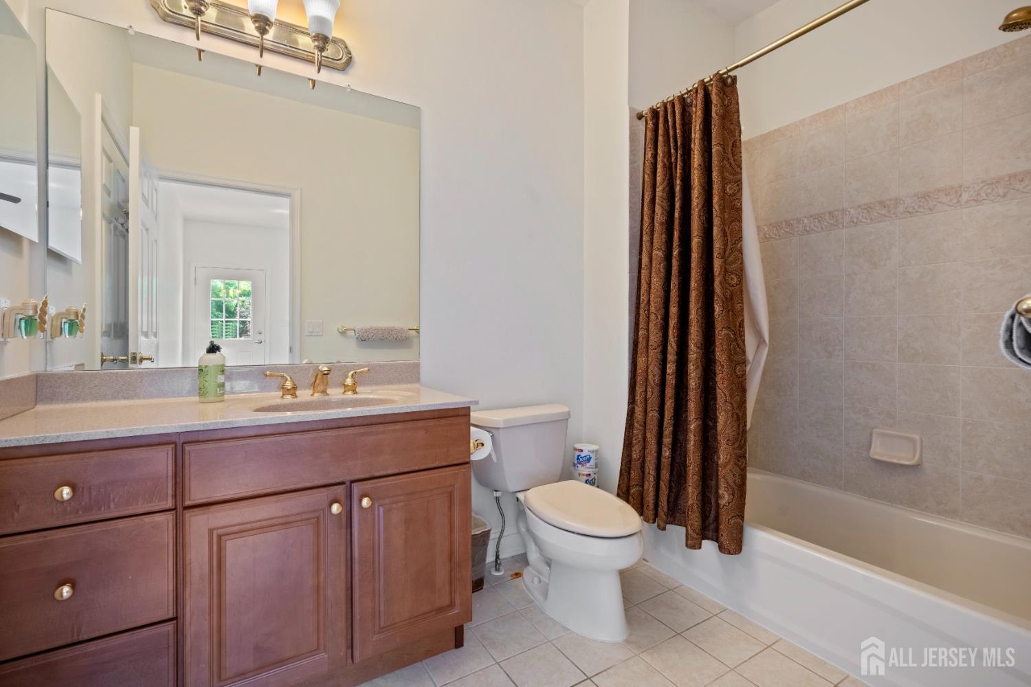 5 Blue Diamond Hill Court East Brunswick NJ 08816