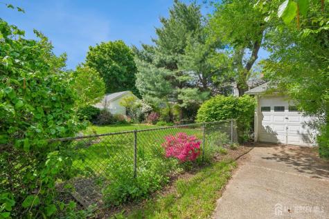 21 Bounty Street Metuchen NJ 08840