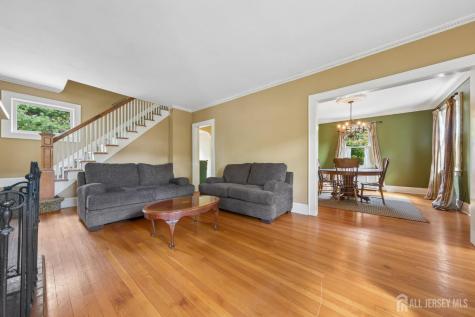 21 Bounty Street Metuchen NJ 08840