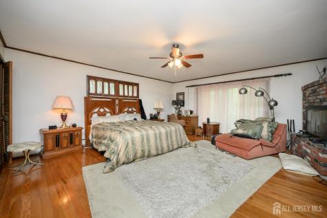 2 New Friendship Road Howell NJ 07731