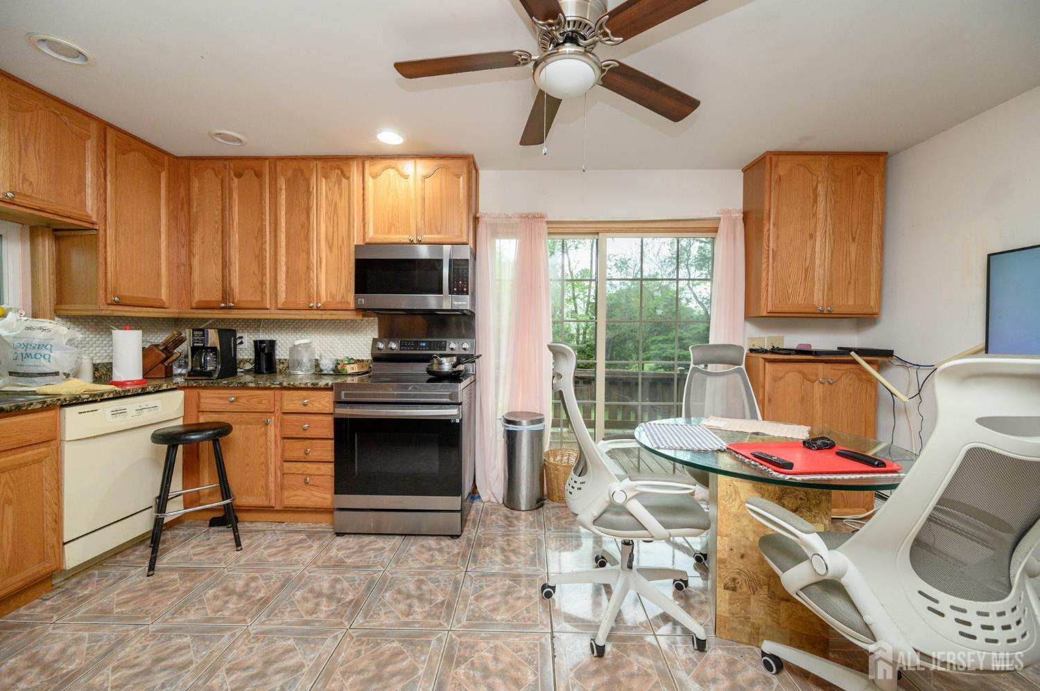 2 New Friendship Road Howell NJ 07731