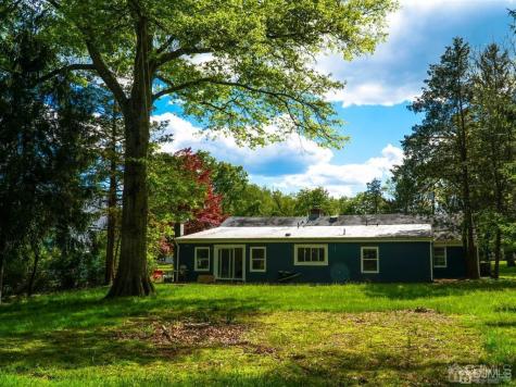 110 Mountain Parkway Green Brook NJ 08812