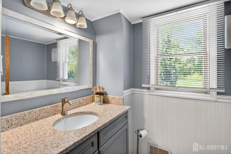 11 Apple Manor Lane East Brunswick NJ 08816