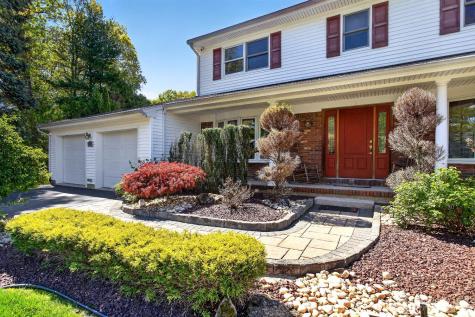 11 Apple Manor Lane East Brunswick NJ 08816