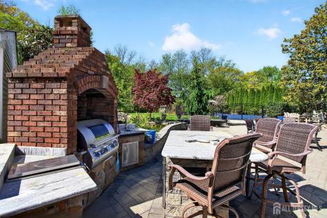 11 Apple Manor Lane East Brunswick NJ 08816