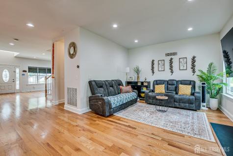 54 Hillcrest Avenue Iselin NJ 08830