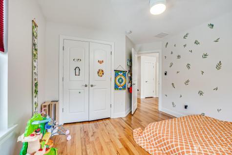 54 Hillcrest Avenue Iselin NJ 08830