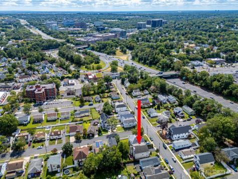 54 Hillcrest Avenue Iselin NJ 08830