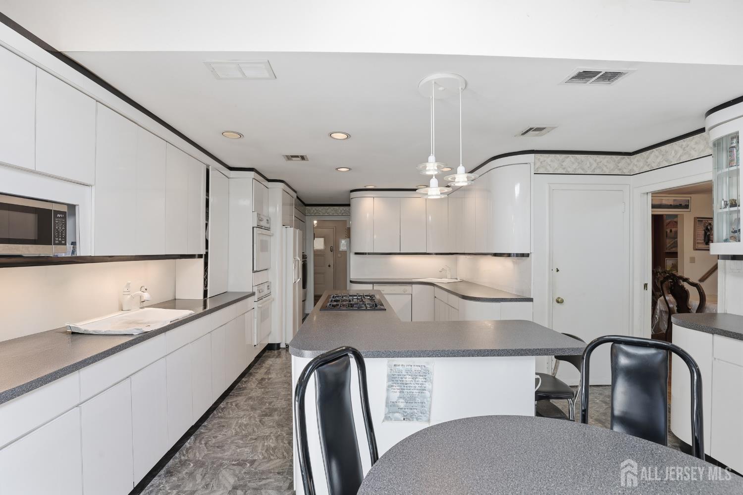 467 Lincoln Avenue Highland Park NJ 08904