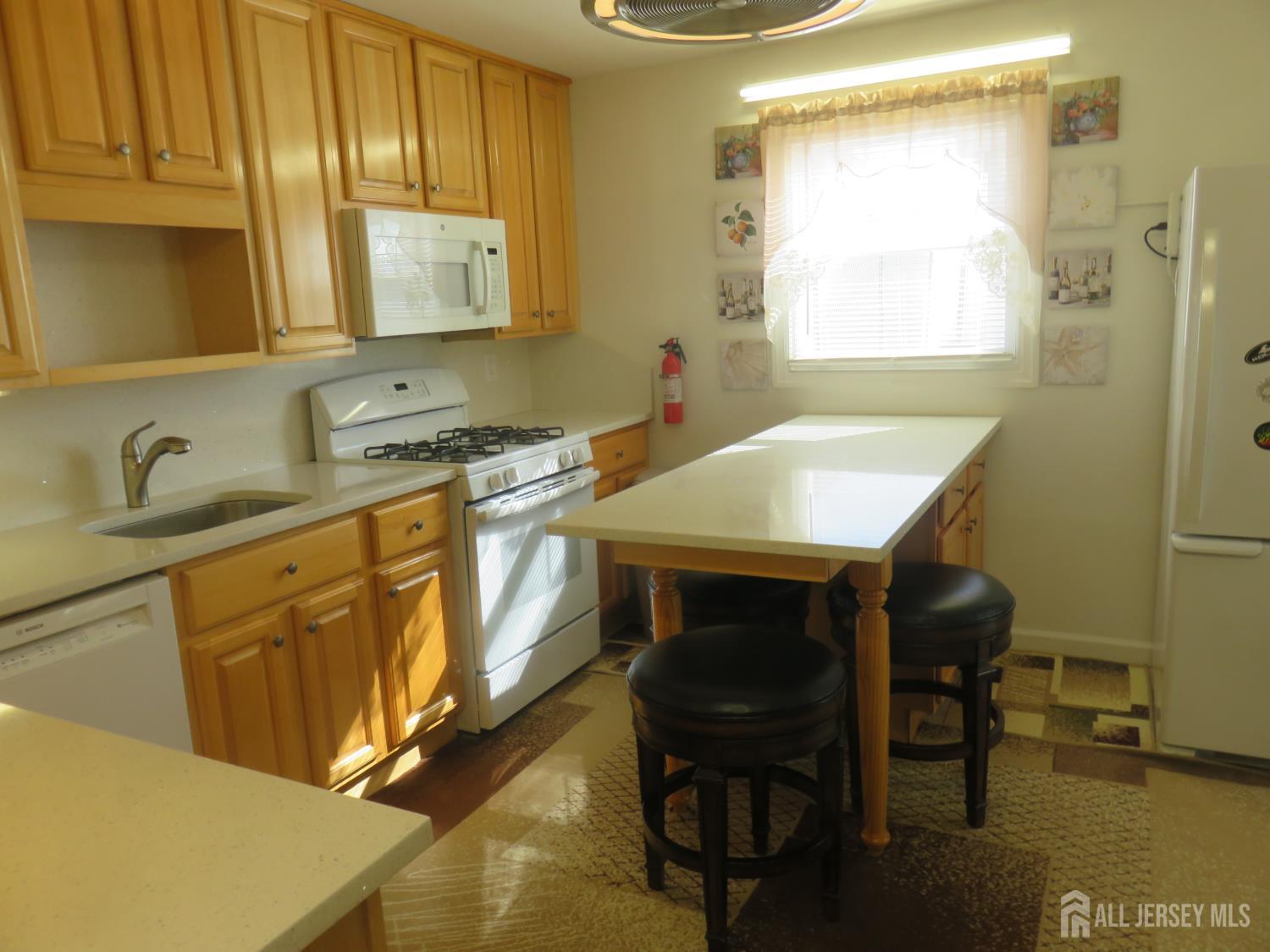 652 Cornell Street Perth Amboy NJ 08861