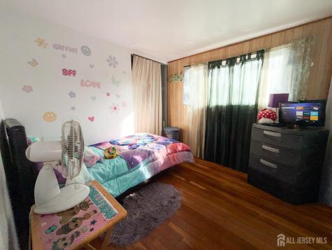 772 Shannon Avenue Perth Amboy NJ 08861
