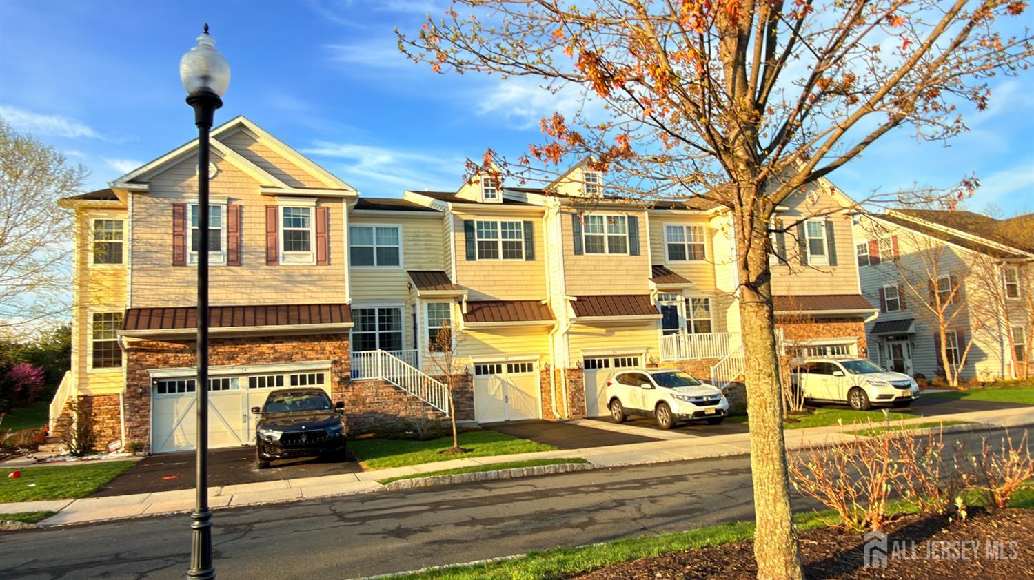 32 Morris Lane Cranbury NJ 08512