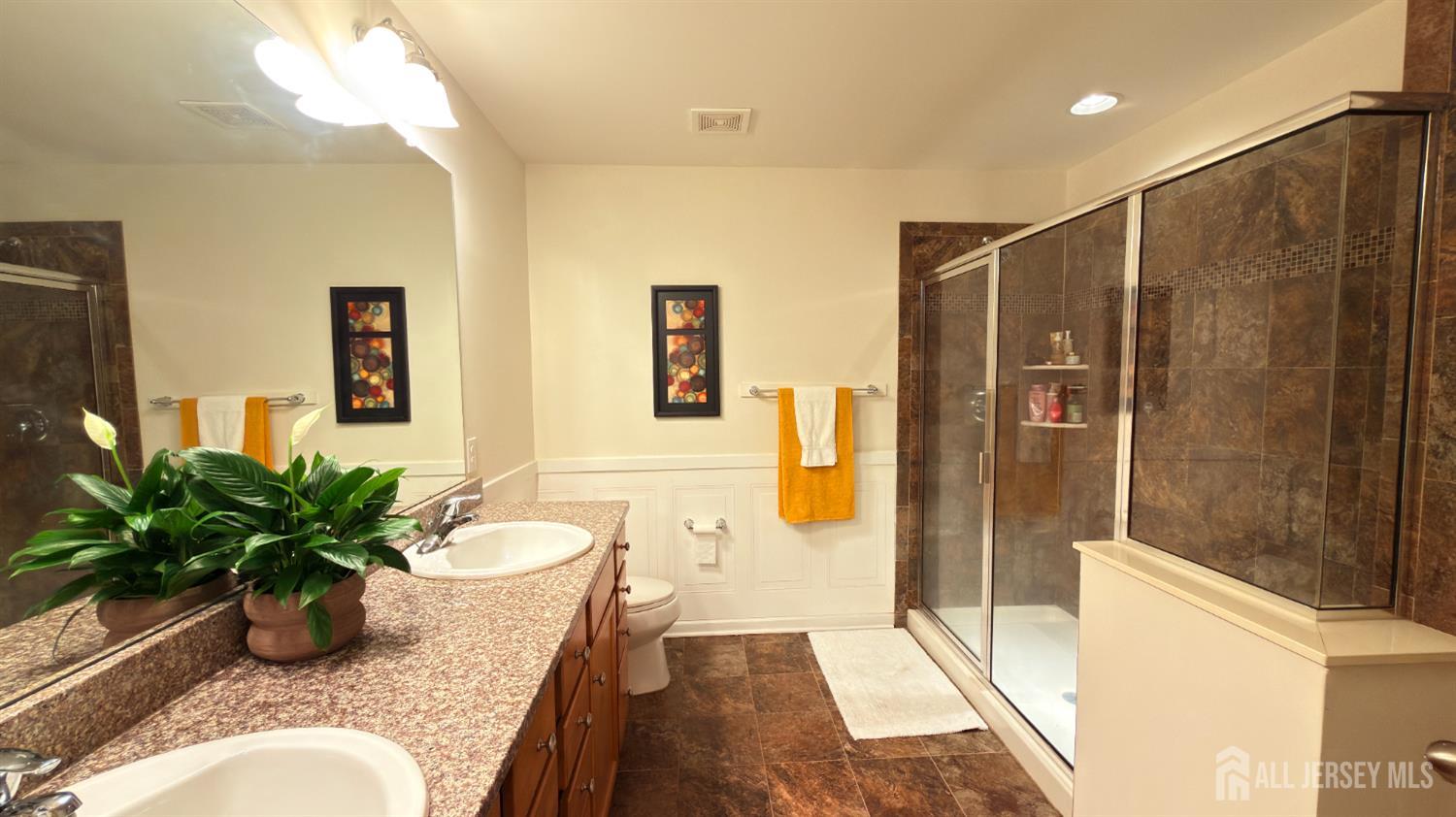 32 Morris Lane Cranbury NJ 08512