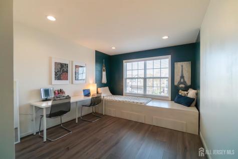 32 Morris Lane Cranbury NJ 08512