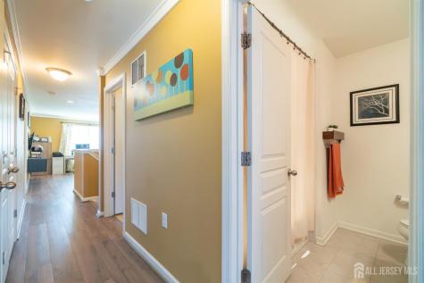 32 Morris Lane Cranbury NJ 08512