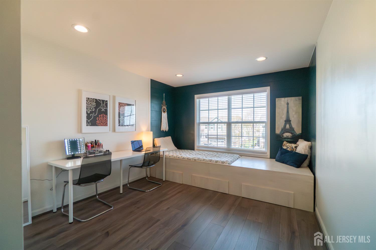 32 Morris Lane Cranbury NJ 08512