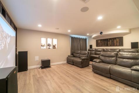32 Morris Lane Cranbury NJ 08512