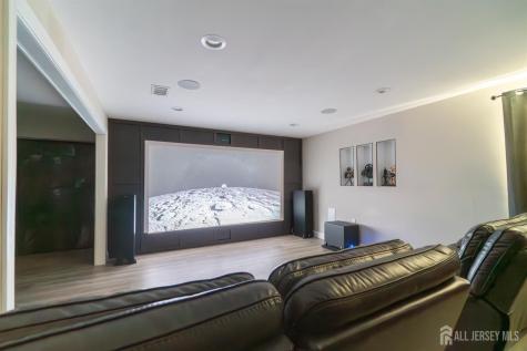 32 Morris Lane Cranbury NJ 08512