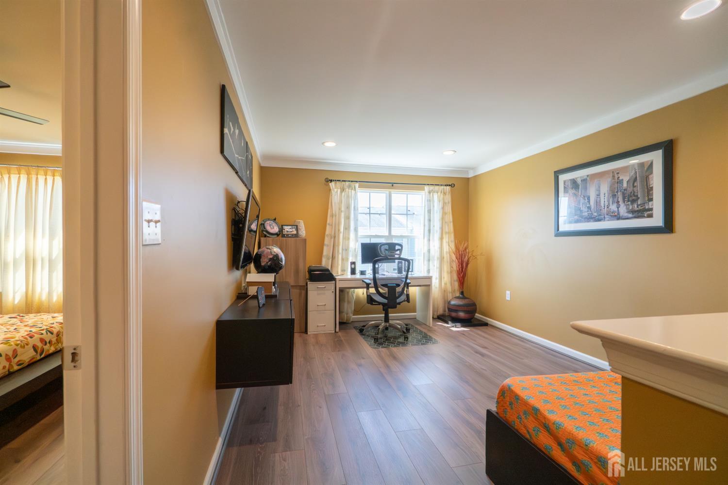 32 Morris Lane Cranbury NJ 08512
