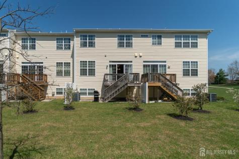 32 Morris Lane Cranbury NJ 08512