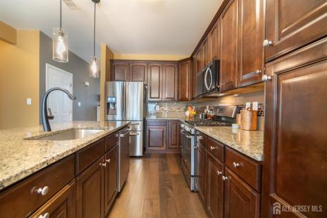 32 Morris Lane Cranbury NJ 08512