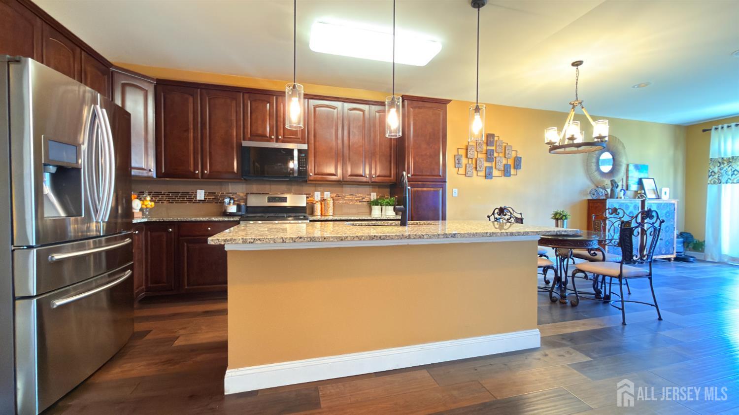32 Morris Lane Cranbury NJ 08512