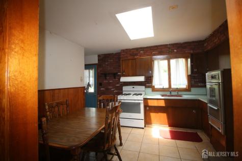 248 W Prescott Avenue Edison NJ 08820