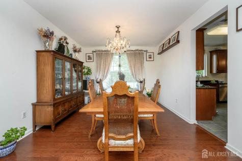 7 Pasteur Court East Windsor NJ 08520