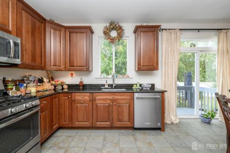 7 Pasteur Court East Windsor NJ 08520