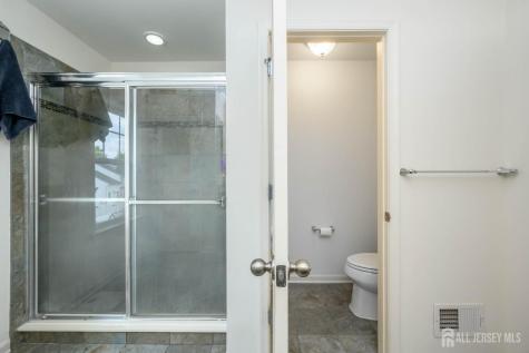 7 Pasteur Court East Windsor NJ 08520