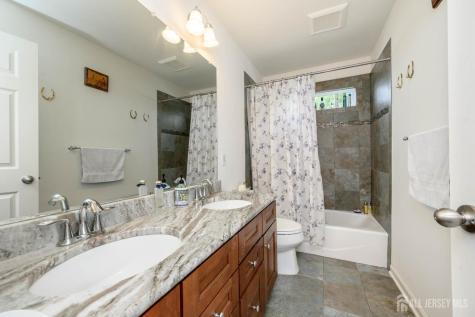 7 Pasteur Court East Windsor NJ 08520