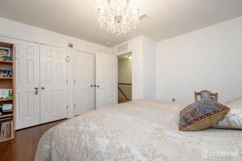 7 Pasteur Court East Windsor NJ 08520