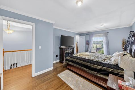 323 Gill Lane Iselin NJ 08830