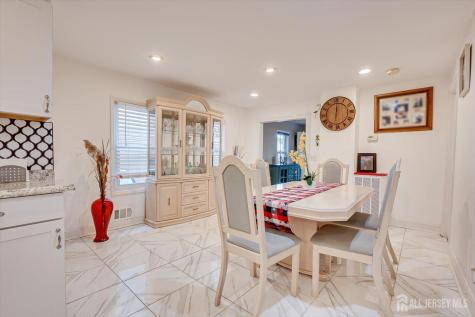 47 Maple Street South River NJ 08882