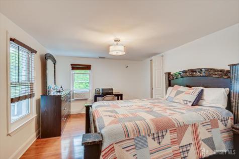47 Maple Street South River NJ 08882