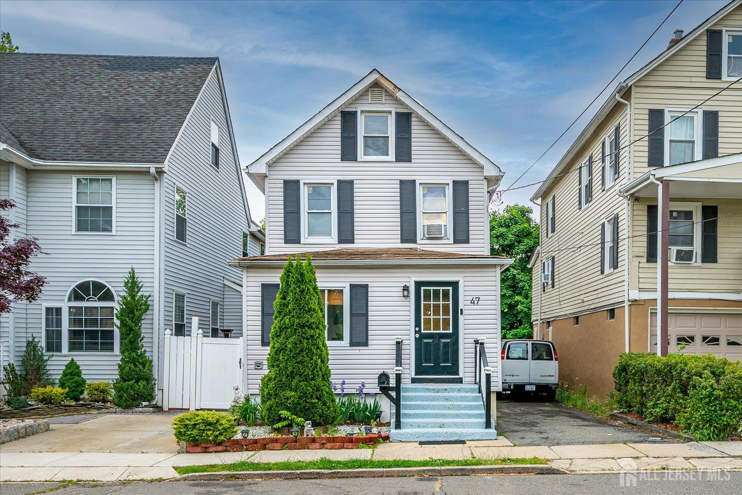 47 Maple Street South River NJ 08882