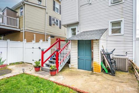 47 Maple Street South River NJ 08882
