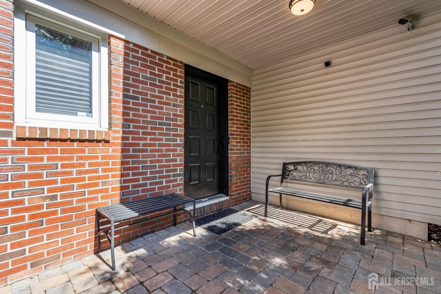 9 Colt Court East Brunswick NJ 08816