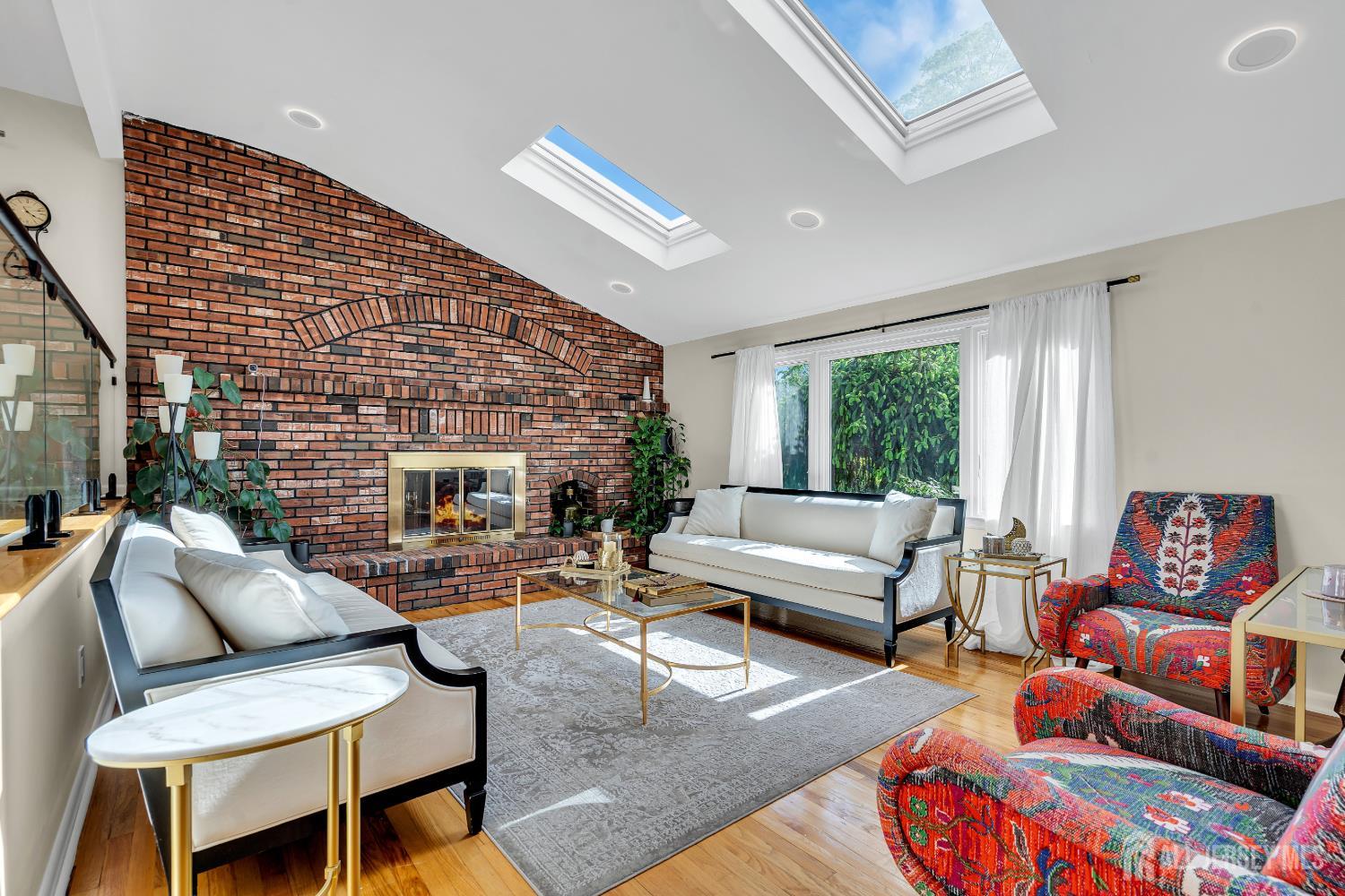 9 Colt Court East Brunswick NJ 08816