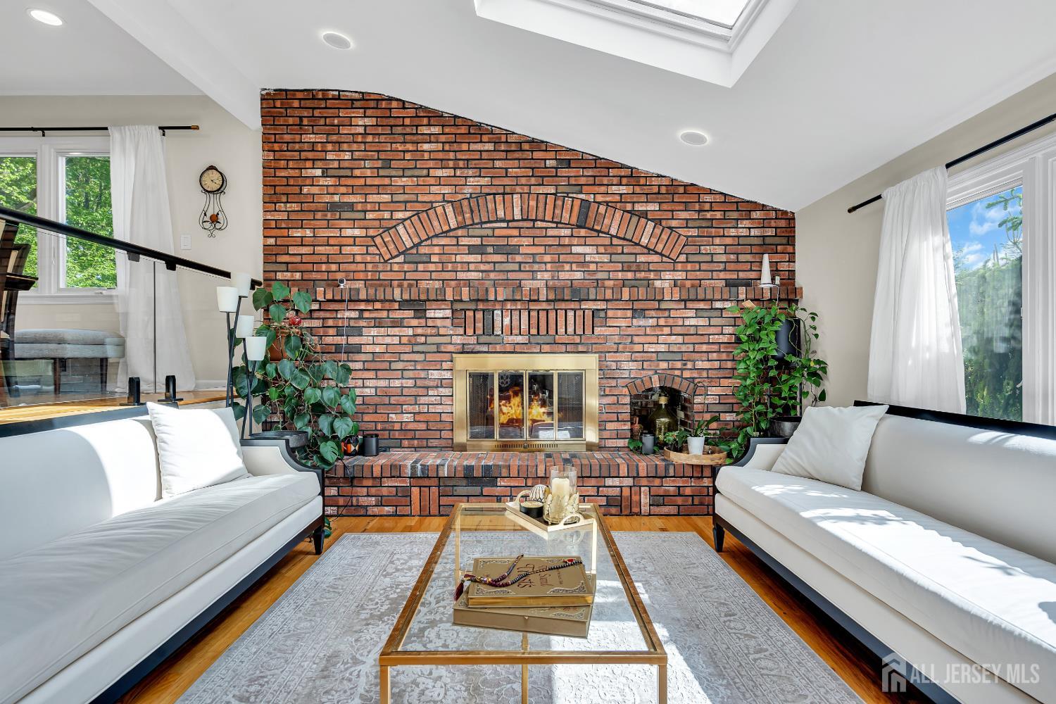 9 Colt Court East Brunswick NJ 08816