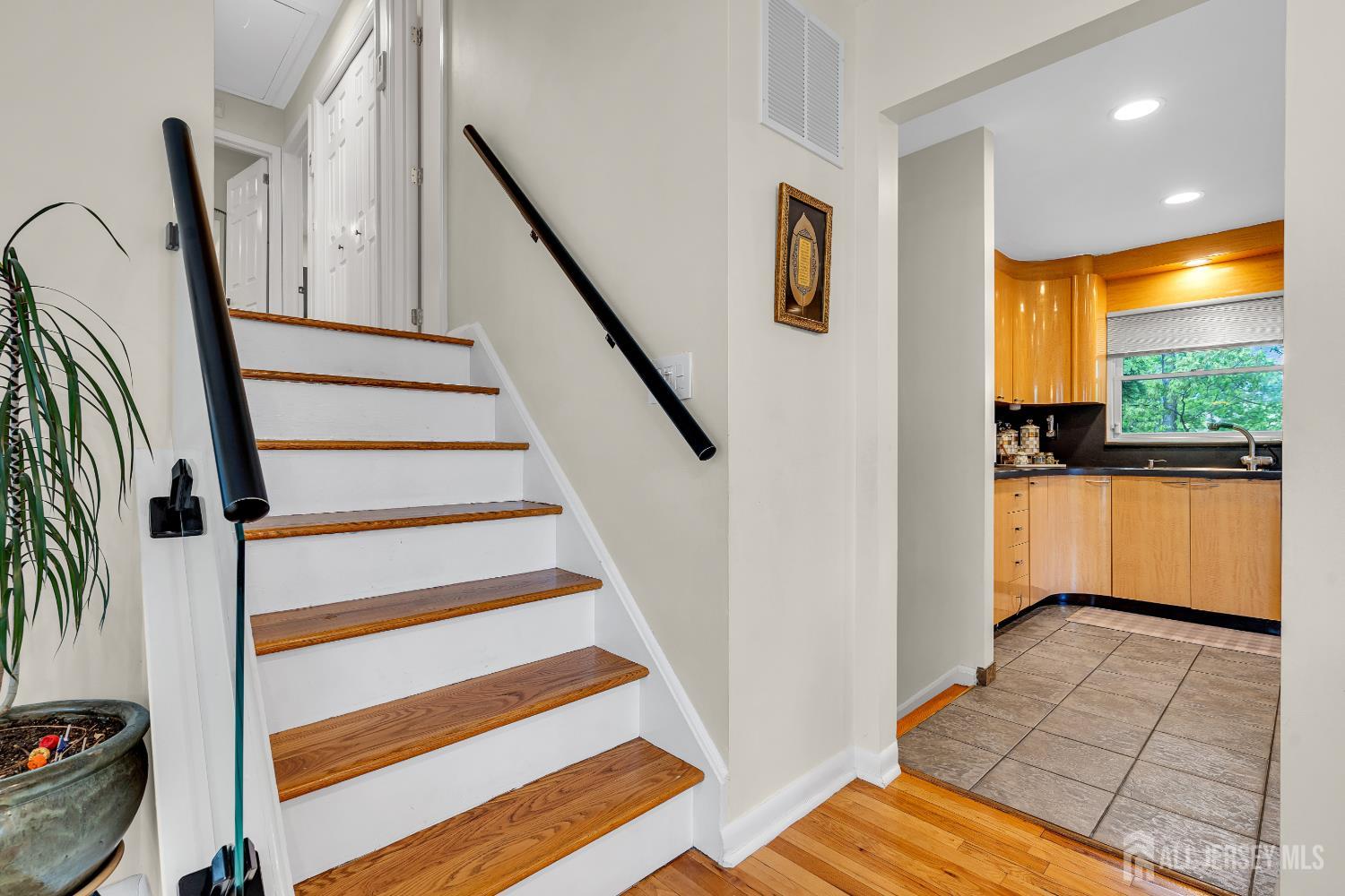 9 Colt Court East Brunswick NJ 08816