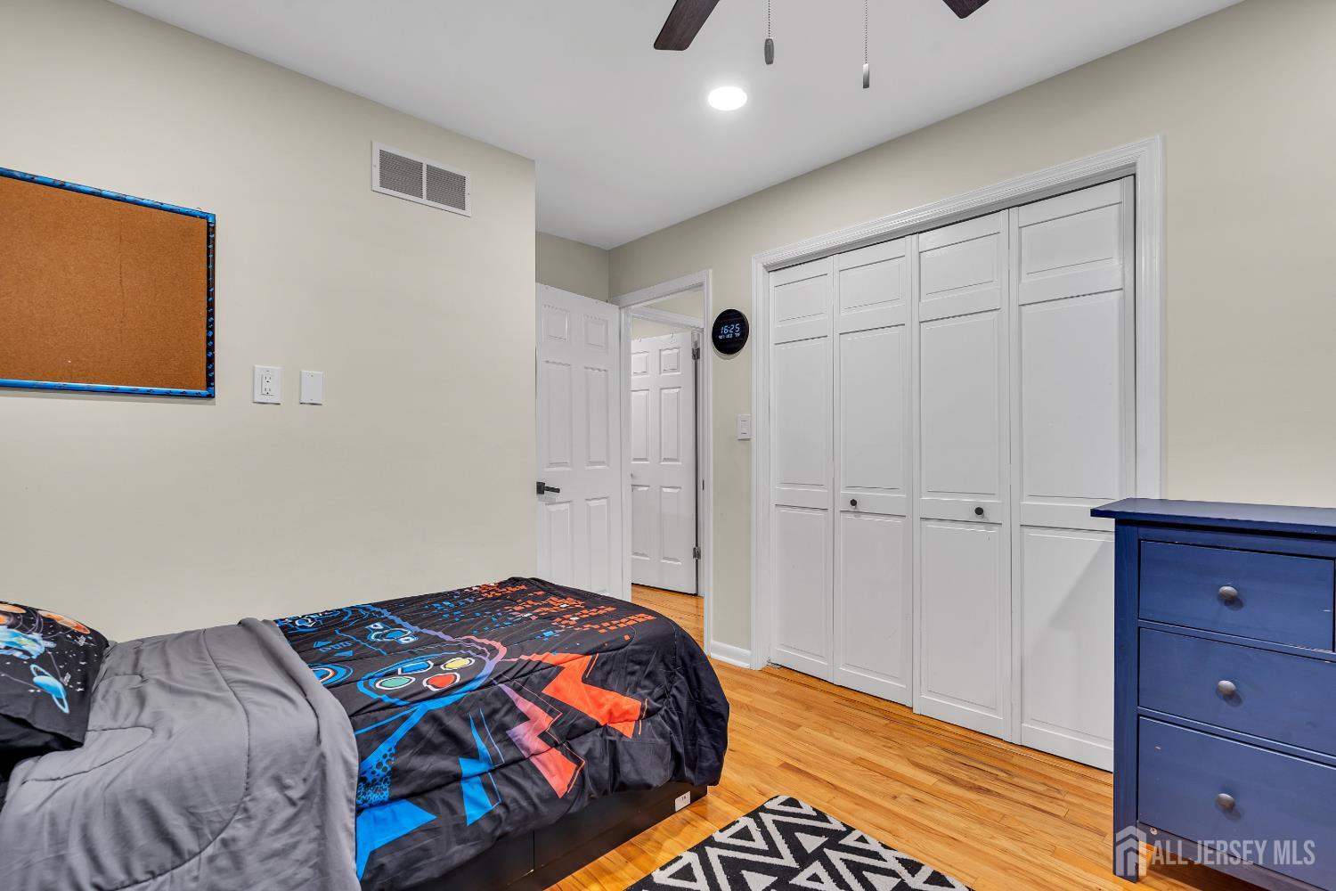 9 Colt Court East Brunswick NJ 08816
