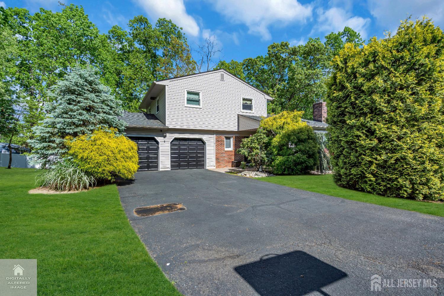 9 Colt Court East Brunswick NJ 08816