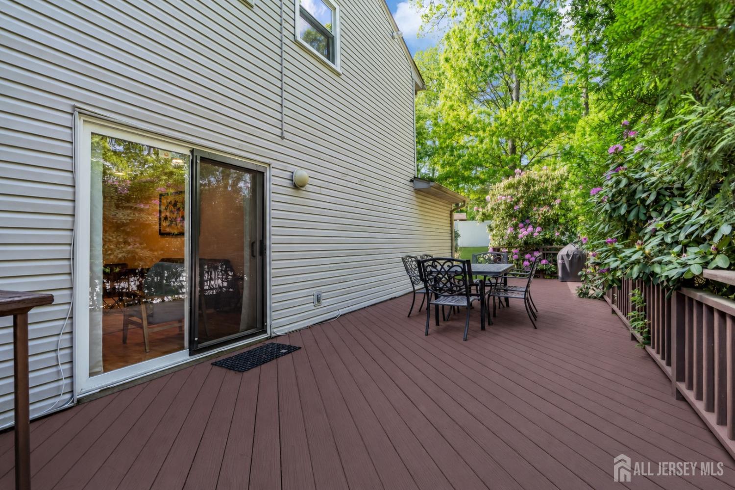 9 Colt Court East Brunswick NJ 08816