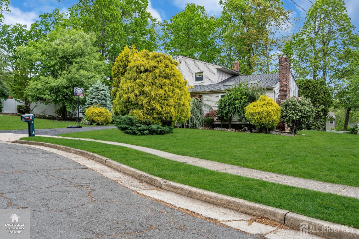 9 Colt Court East Brunswick NJ 08816