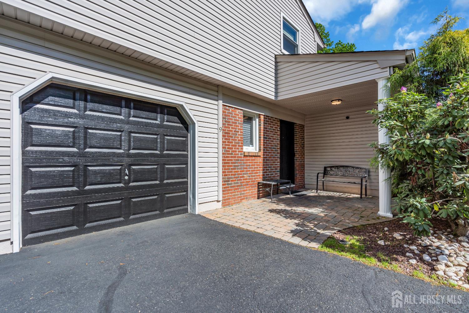 9 Colt Court East Brunswick NJ 08816